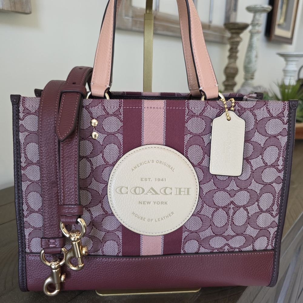 Coach Field Tote 22 Wine Multi Signature Jacquard & Leather Tote/Crossbody Bag - Picture 3 of 15